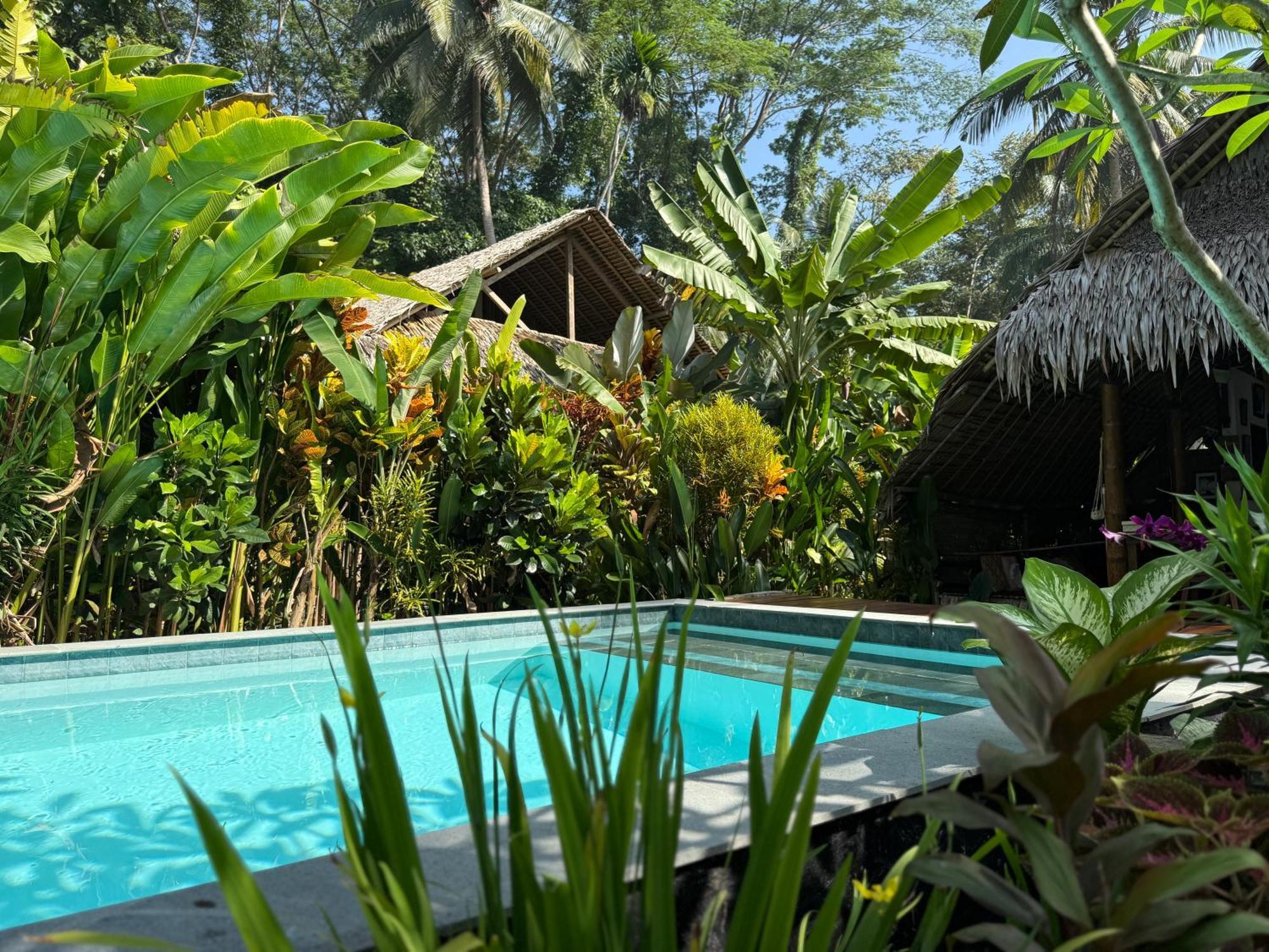 Rnv Eco Resort Bungalows Batukaras Kültér fotó