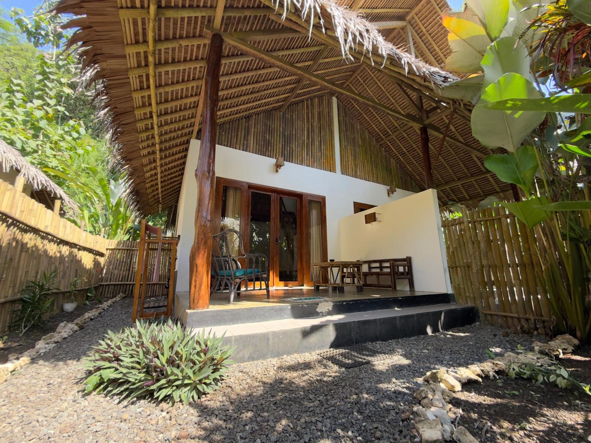 Rnv Eco Resort Bungalows Batukaras Kültér fotó