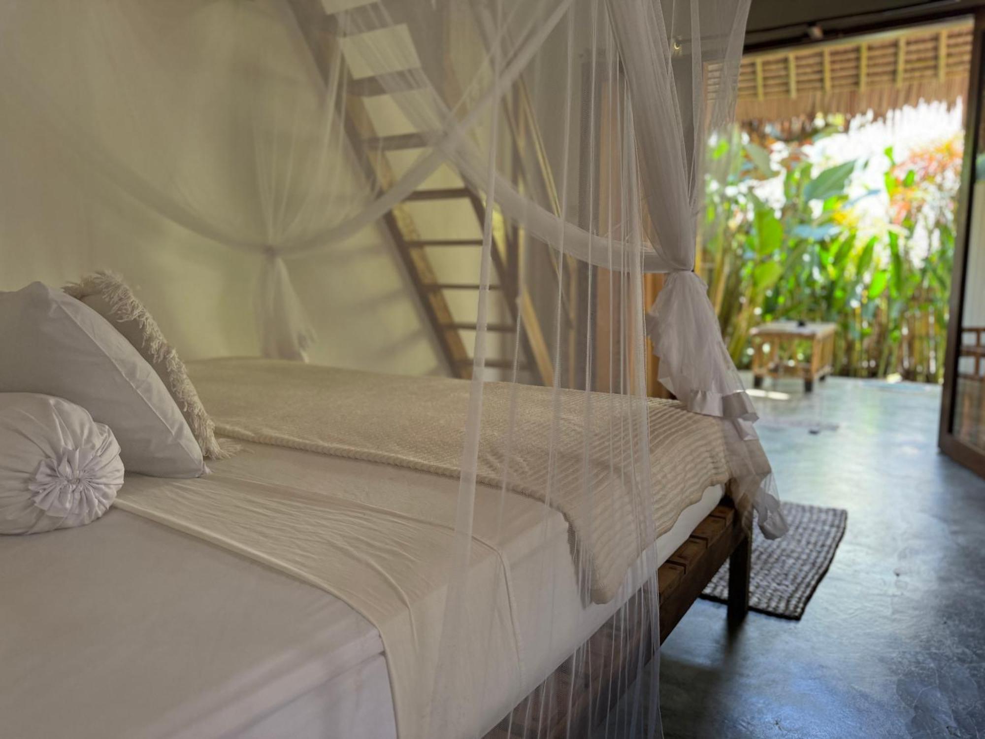 Rnv Eco Resort Bungalows Batukaras Kültér fotó