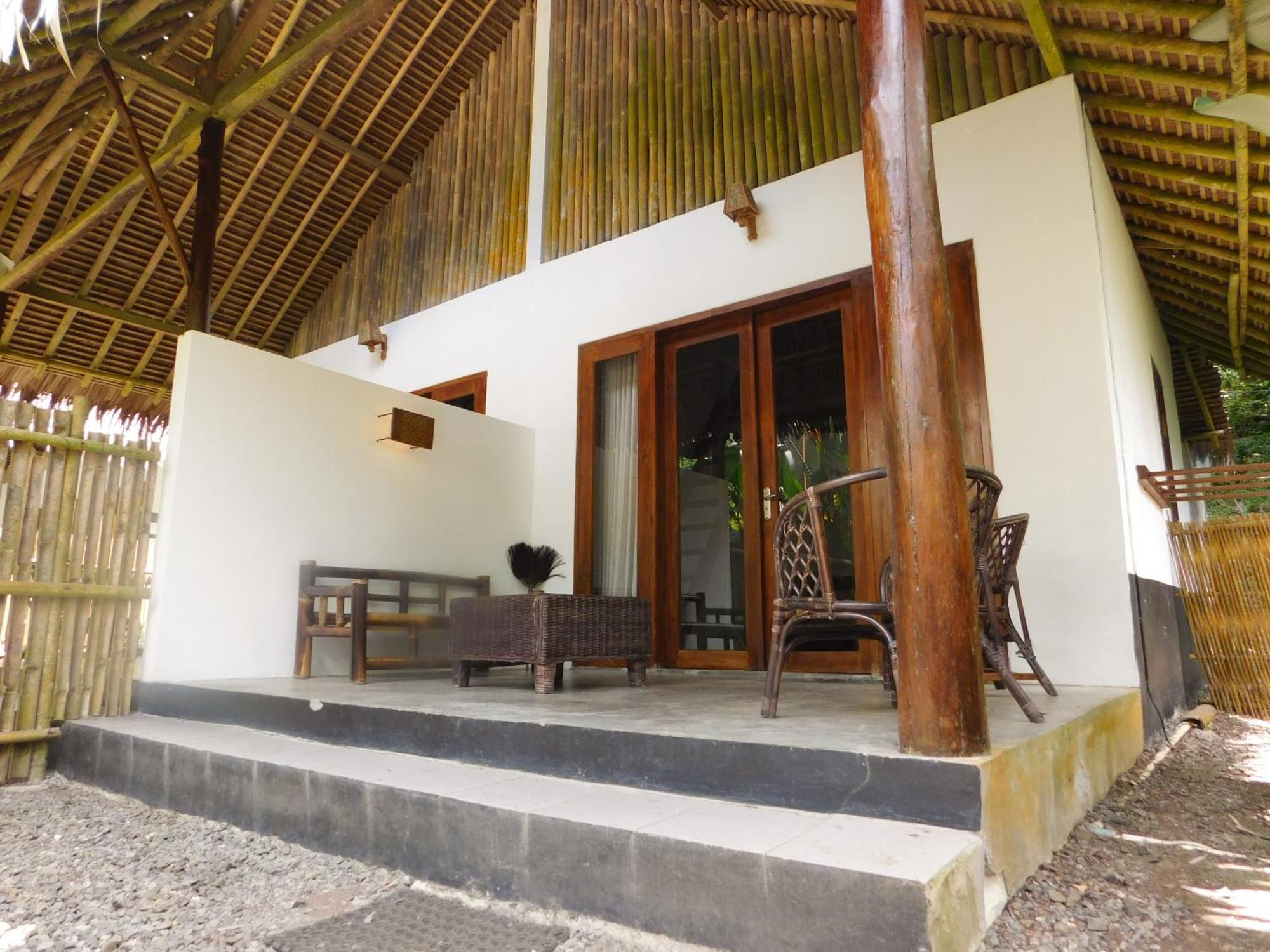 Rnv Eco Resort Bungalows Batukaras Kültér fotó