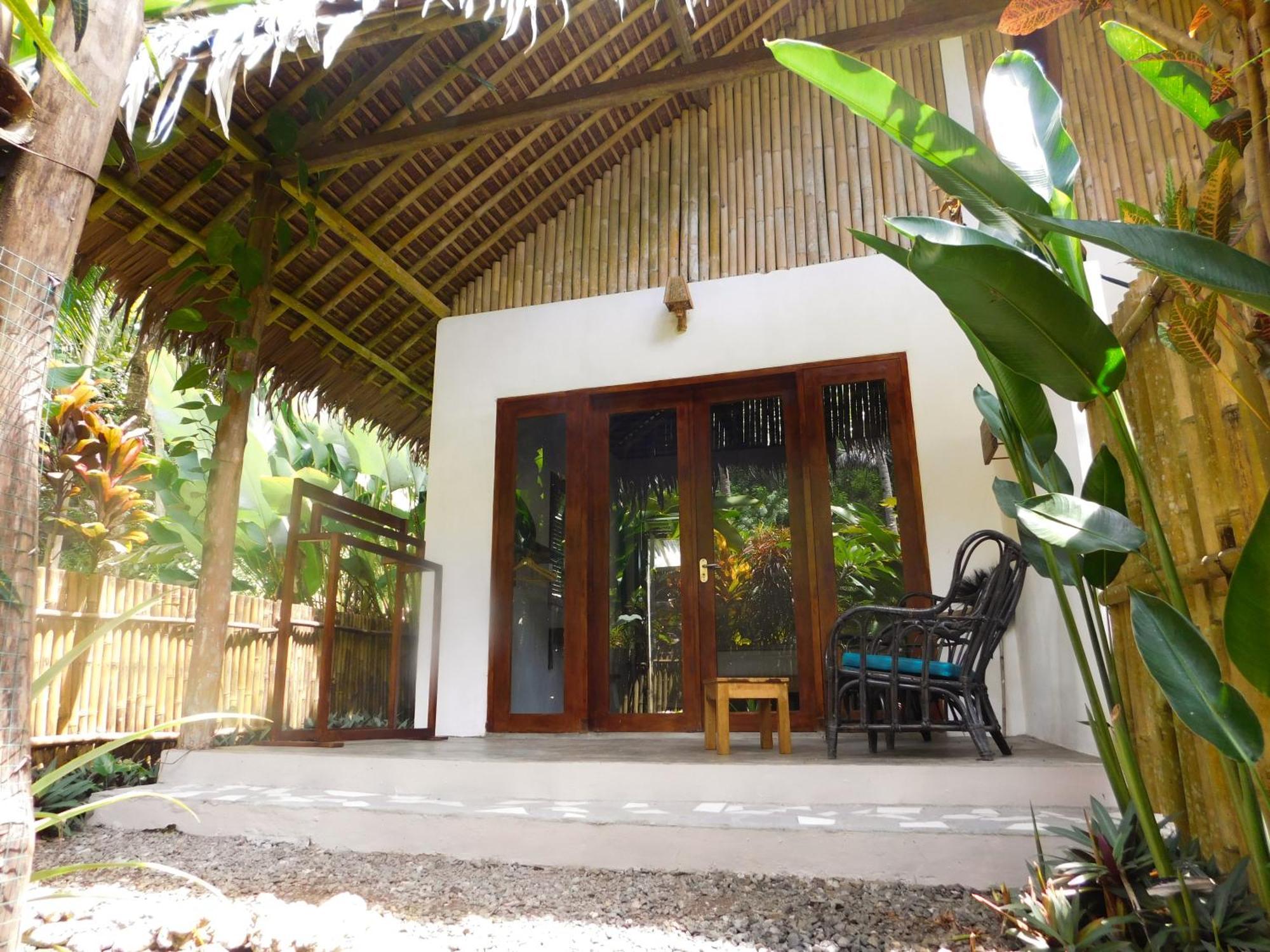 Rnv Eco Resort Bungalows Batukaras Kültér fotó