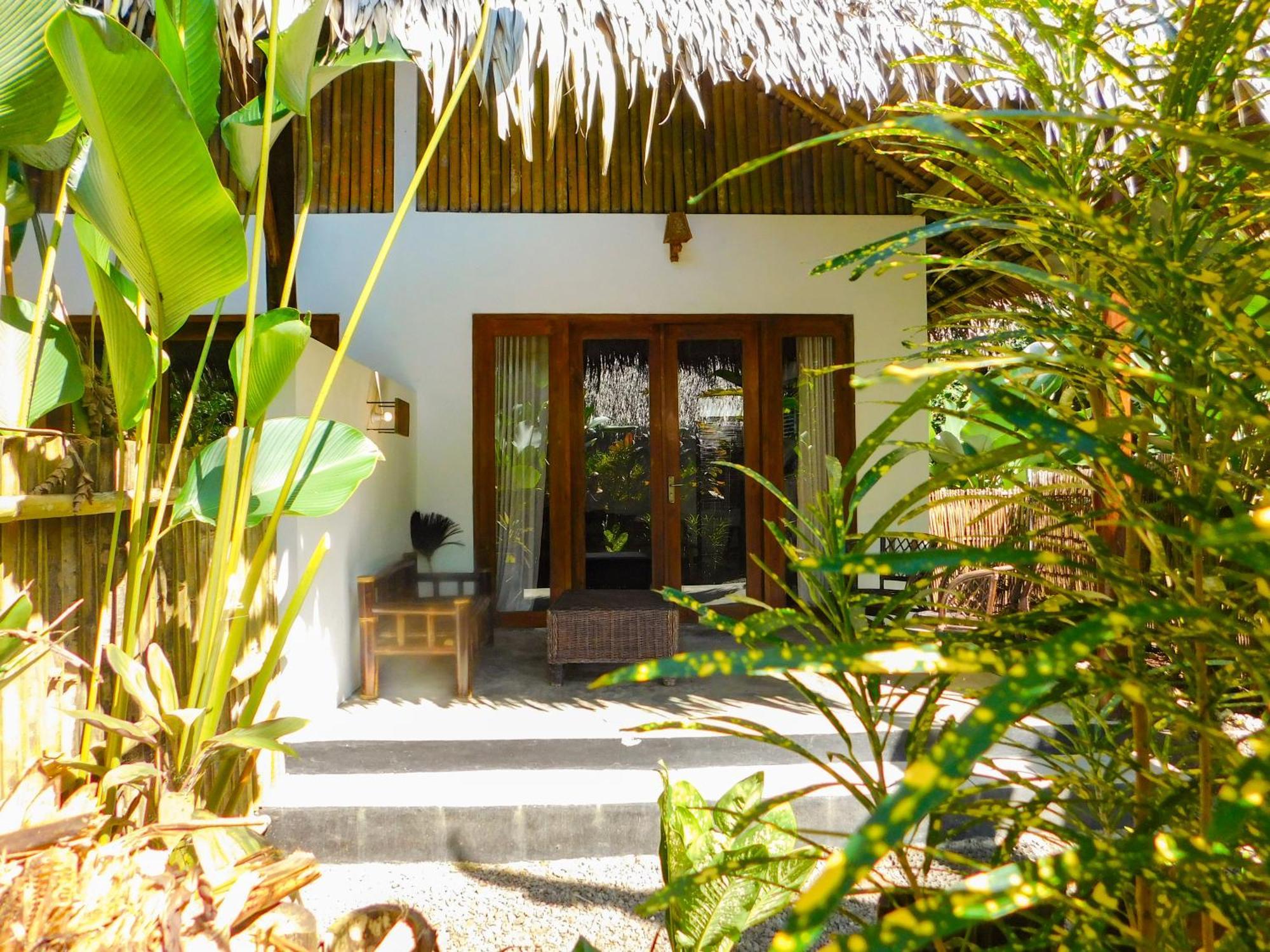 Rnv Eco Resort Bungalows Batukaras Kültér fotó